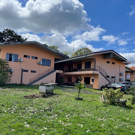 Sky Hostel La Fortuna Eksteriør bilde